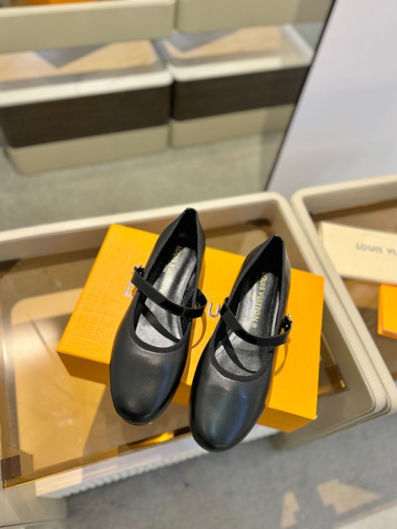 Louis Vuitton Flat Shoes